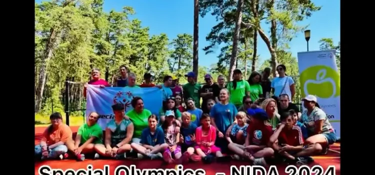 Jaunieji Health Impact projekto dalyviai – Special Olympics Health Messengers dalyvavo fitneso treniruotėje kartu su fitneso instruktore Vaiva Abramavičiūtė-da Silva.